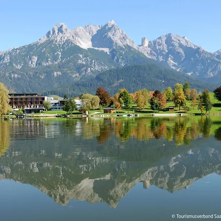 Anja By Interhome ザールフェルデン・アム・シュタイナーネン・メアー